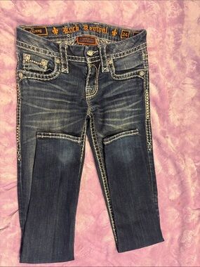 Rock Revival size 24 Skinny Jeans. Style Essie